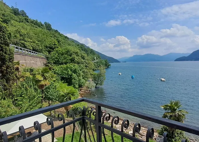 Maggiore - Al Poggio Apartment Tronzano Lago Maggiore